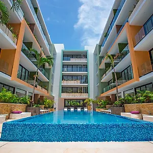 Klr The Playa del Carmen