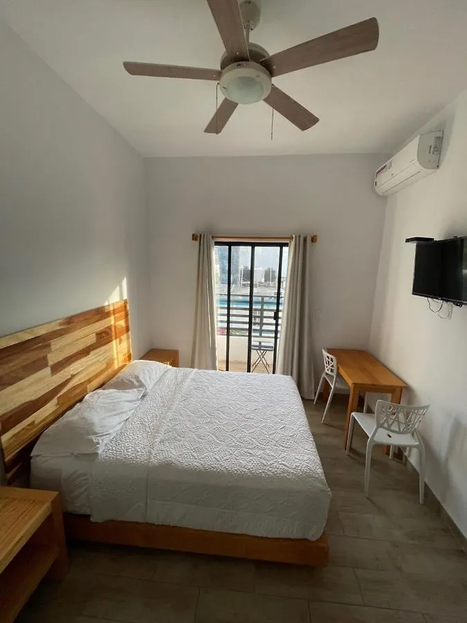Suitesmb Playa del Carmen 0*,  Mexico